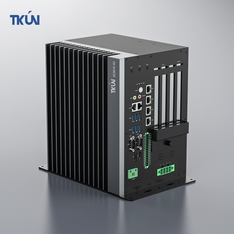 Customization XC9018 I7/i5/i3  - Power Tools For Linux recensione e prezzo