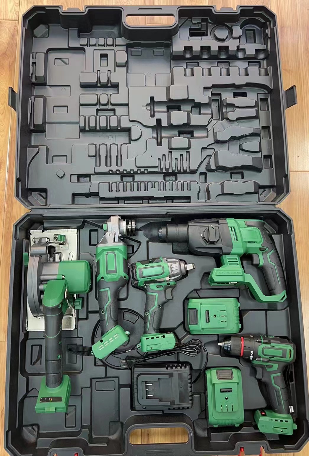 21V Cordless Brushless Multi-P - Combo Power Tools recensione e prezzo